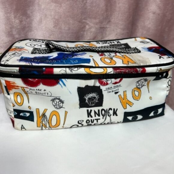 Medium Cartoon Graphic Makeup Bag - Picture 4 of 5